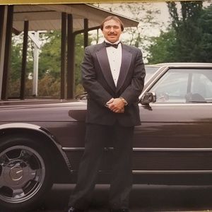 Meet your Posher, Bruce